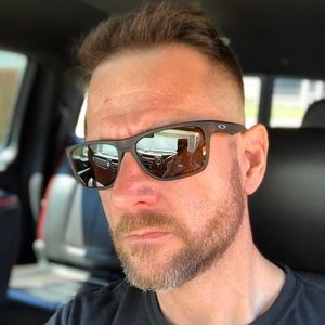 Meet your Posher, Neil